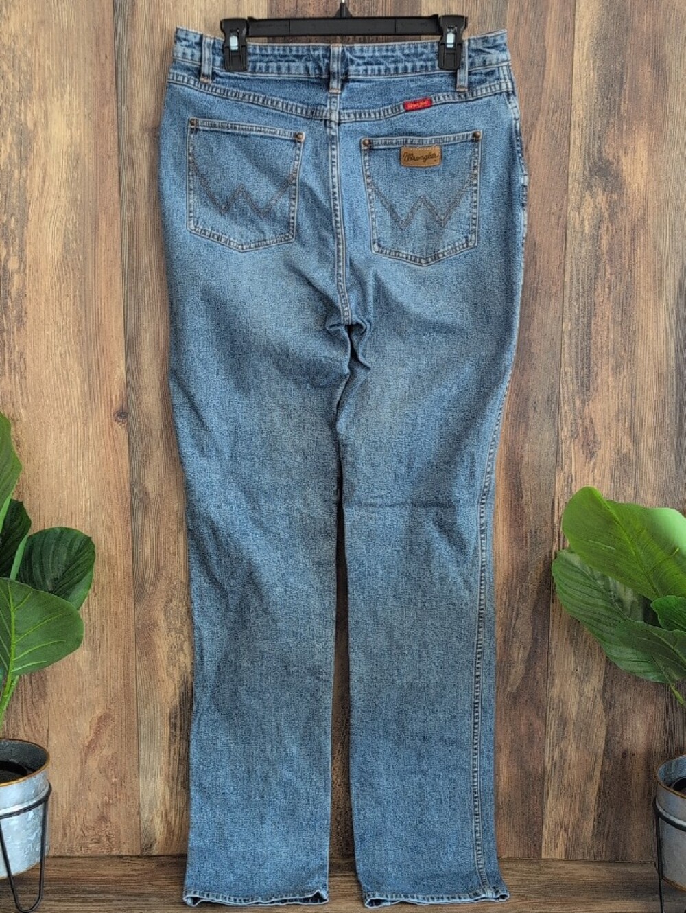 Wrangler Medium Wash Signature Vintage Retro Jeans 10-12   601A